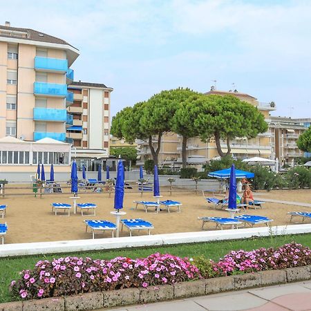 Hotel La Bussola Jesolo Extérieur photo