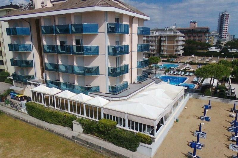 Hotel La Bussola Jesolo Extérieur photo