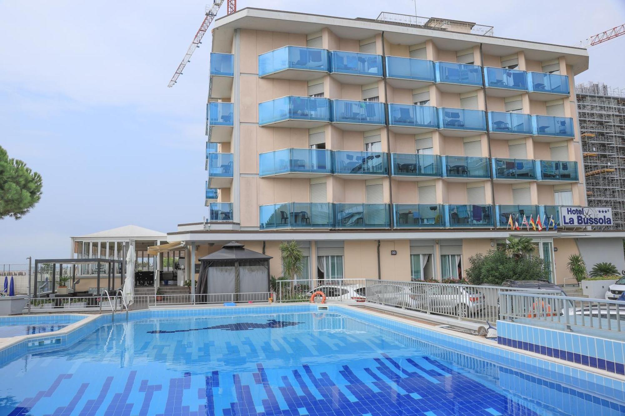 Hotel La Bussola Jesolo Extérieur photo