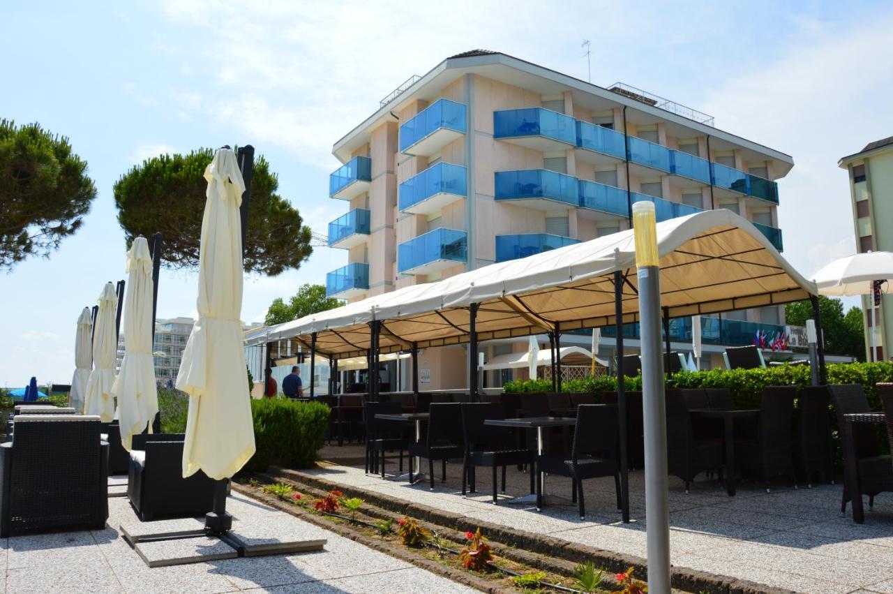 Hotel La Bussola Jesolo Extérieur photo